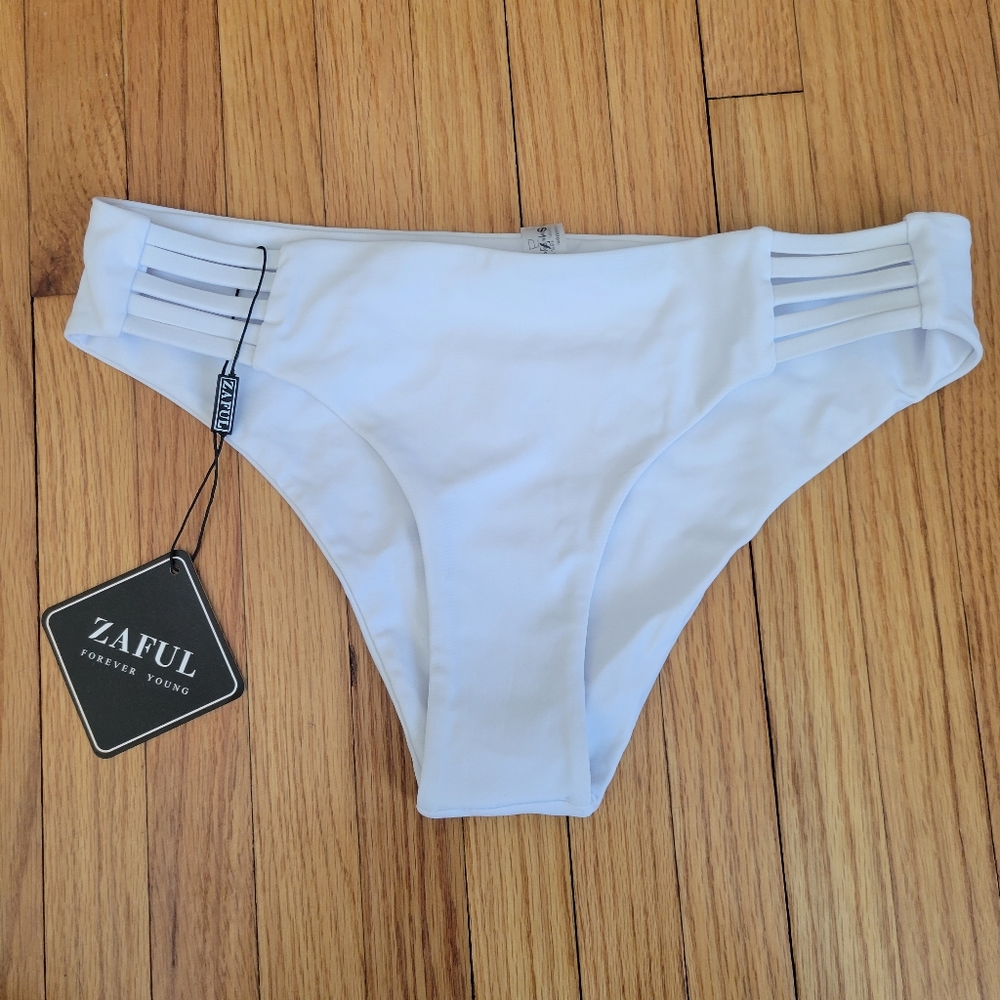 NWT White Bikini Bottoms